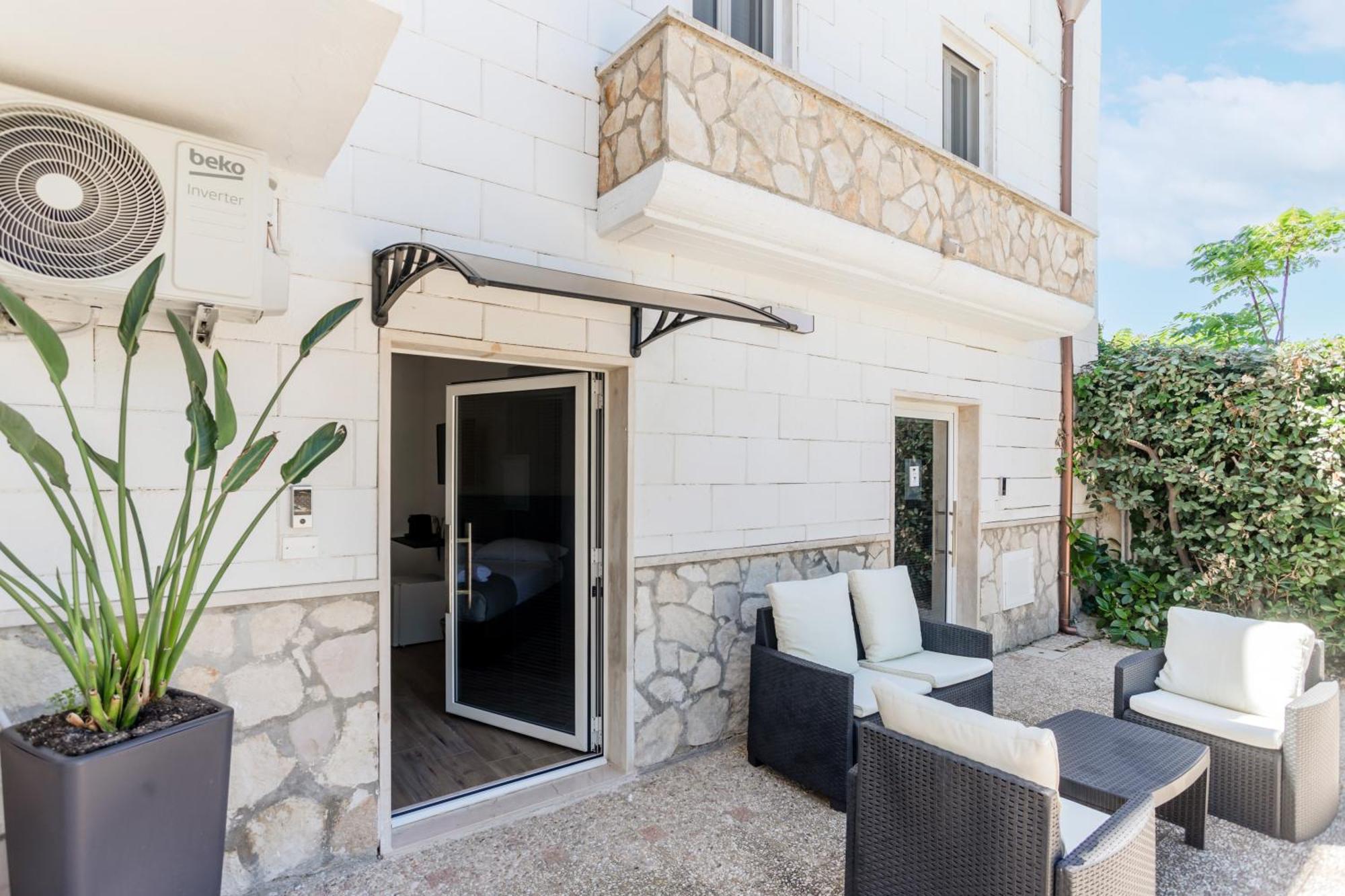 Pietramare Luxury Suites バーリ エクステリア 写真